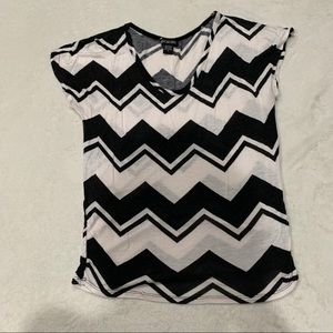 Black/white American dream shirt